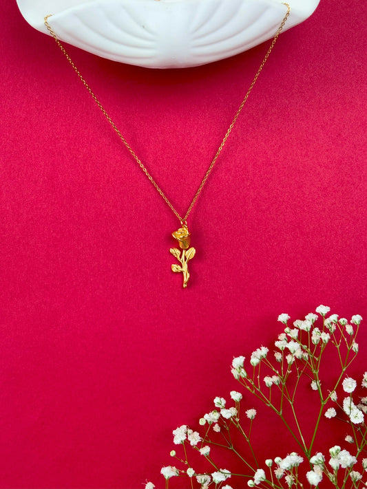 18kt Gold Plated Rose Necklace